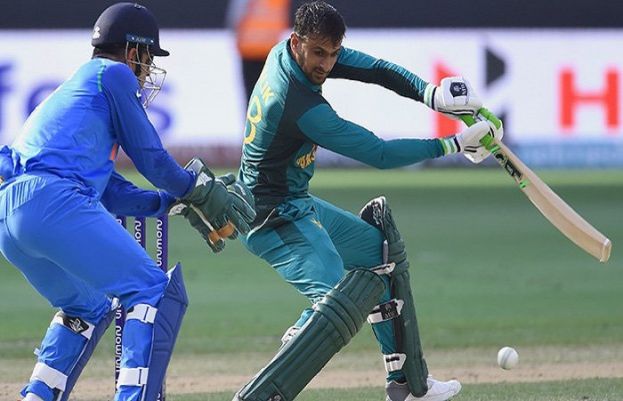 ایشیا کپ: پاکستان کی بھارت کے خلاف بیٹنگ جاری