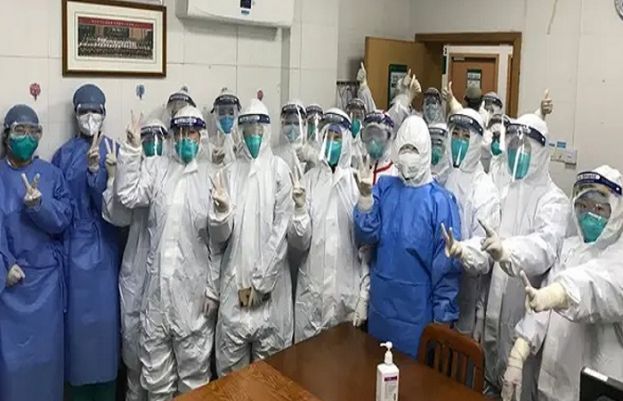 کورونا کے خلاف جنگ میں مدد کے لیے درینہ دوست چین کی ڈاکٹروں کی ایک اور ٹیم پاکستان پہنچ گئی