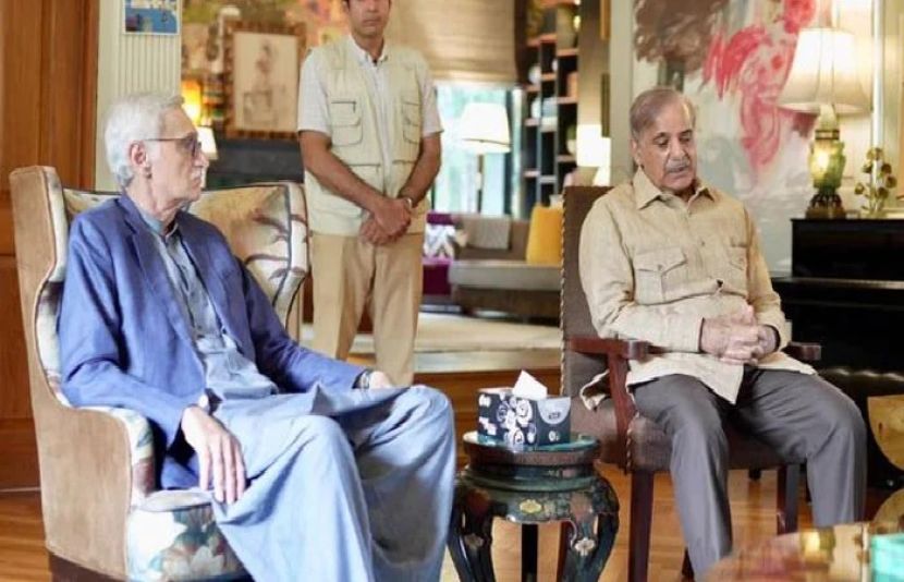 ن لیگ کے صدر شہباز شریف سے آئی پی پی کے سربراہ جہانگیرترین ملاقات کر رہے ہیں