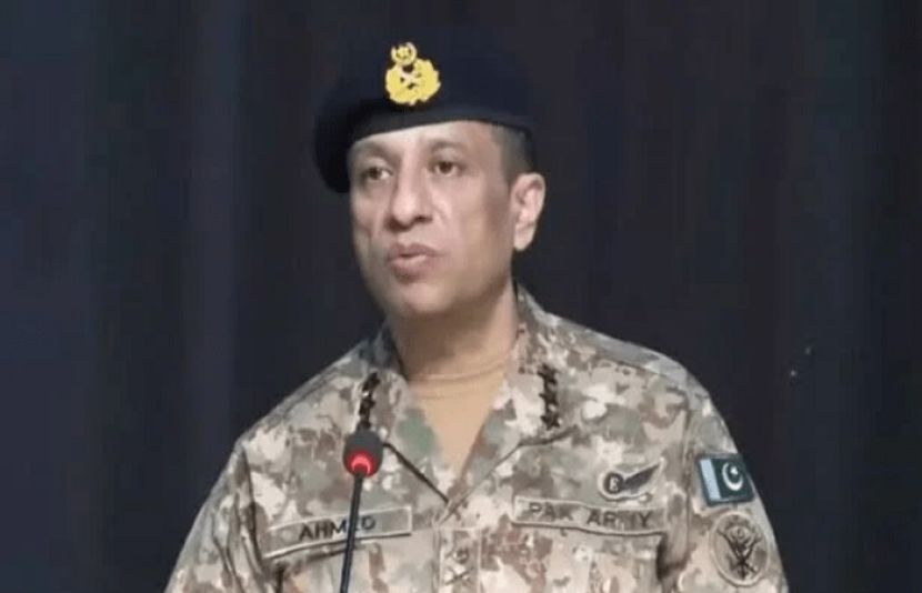 ڈی جی آئی ایس پی آر کا بلوچستان یونیورسٹی آف انفارمیشن ٹیکنالوجی کا دورہ