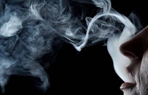 سیکنڈ ہینڈ اسموکنگ