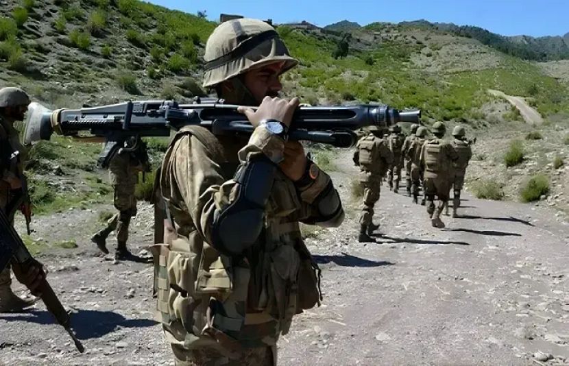 خاران میں دہشتگردوں کی بینکوں میں لوٹ مار، سکیورٹی فورسز کی بروقت کارروائی میں 12دہشتگرد ہلاک