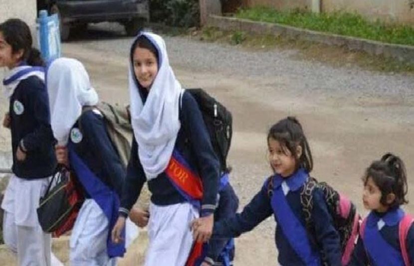 وفاقی سرکاری تعلیمی اداروں میں بھی موسم گرما کی تعطیلات کا اعلان کر دیا گیا