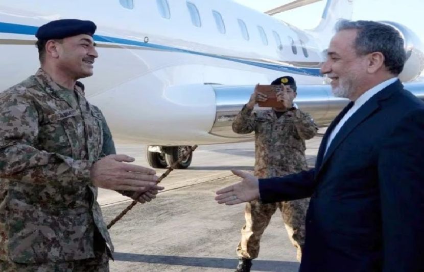 فیلڈ مارشل سید عاصم منیر تہران پہنچ گئے