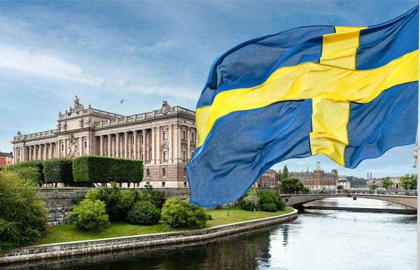 سویڈن کو مختلف شعبوں میں مہارت رکھنے والے ایک لاکھ سےزائد اسکلڈ ورکرز کی ضرورت ہے۔
