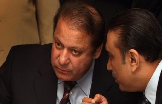 زرداری پہلے میرے اشاروں پر چلتے رہے تو اب کس کی کٹھ پتلی ہیں