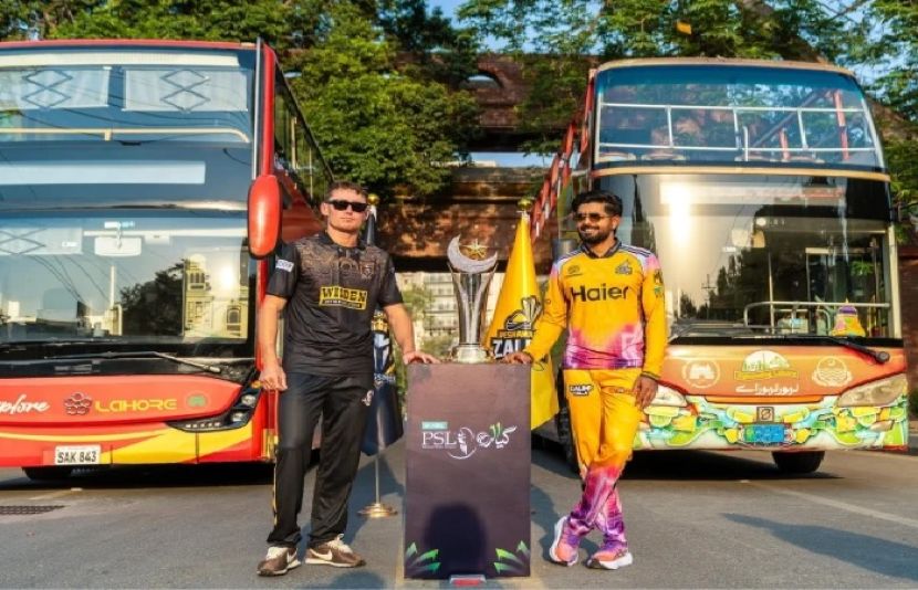 پی ایس ایل 11 کے فائنل کا بڑا ٹاکرا آج قذافی اسٹیڈیم لاہور میں کھیلا جائے گا
