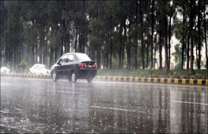 ملک کے بیشتر شہروں میں بارشوں کا سلسلہ جاری، موسم خوشگوار