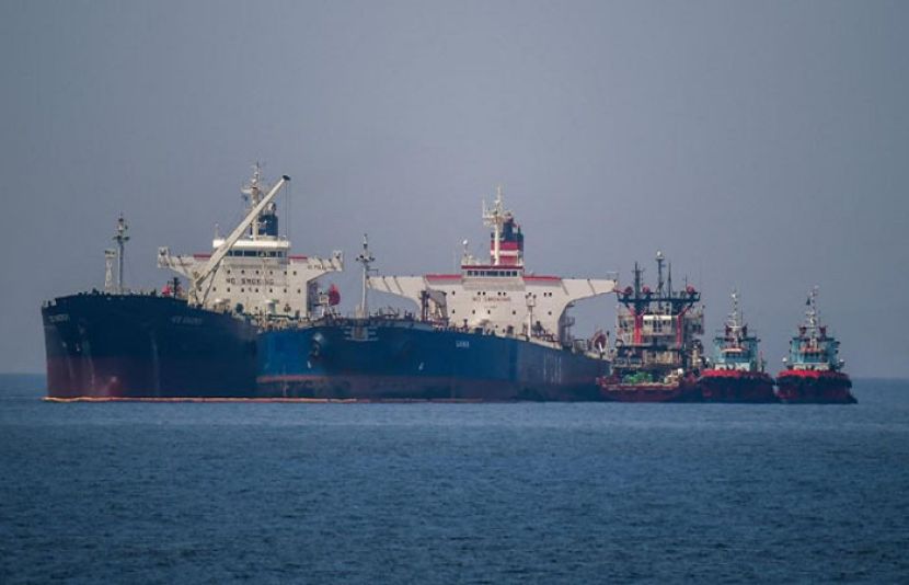 امریکا نے روسی تیل کی خرید و فروخت پر پابندیاں مزید ایک مہینے کے لیے ہٹا دیں