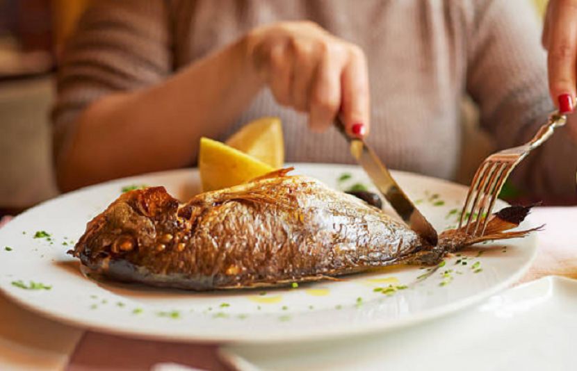 مچھلی کا کانٹا نکالنے کے مفید گھریلو ٹوٹکے