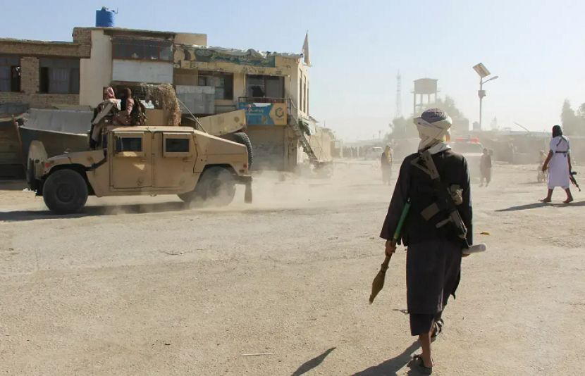 دی کنورسیشن کے مطابق افغان طالبان رجیم نے دہشتگردوں کو افغان سرزمین سے پاکستان پر حملے کرنے کی چھوٹ بھی دے رکھی ہے