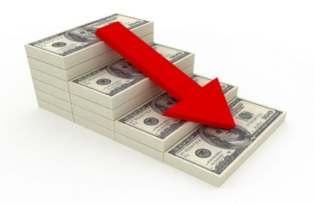 ڈالر کی قیمت میں 2 روپے 30 پیسے کمی واقع ہوئی ہے