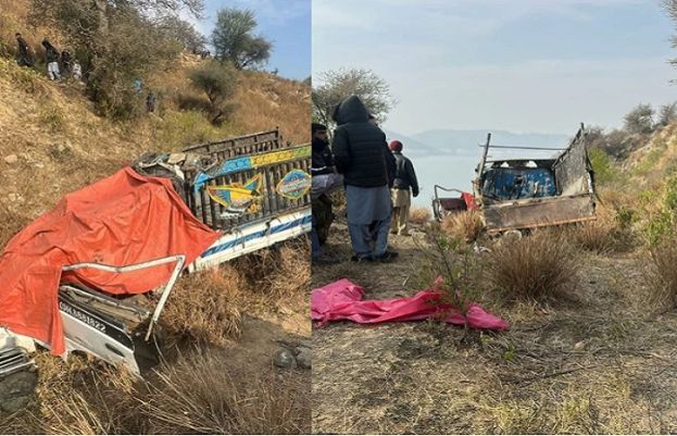 خوفناک ٹریفک حادثہ،4 افراد جاں بحق ، 5 زخمی