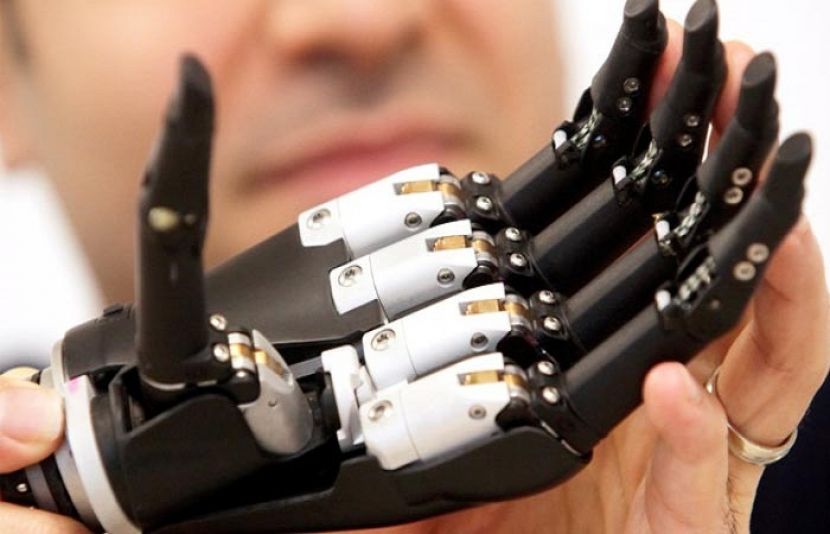 سائنسدانوں نے انسانی ہاتھ کی طرح کام کرنے والی ٹیکنالوجی تیار کر لی ہے۔