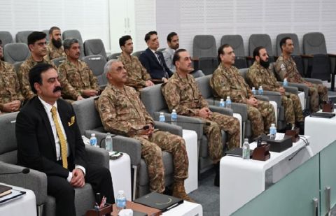 بلوچستان کے عوام کا امن، خوشحالی اور فلاح و بہبود ریاستی کوششوں کا مرکزی محور ہے: فیلڈ مارشل