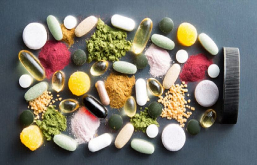 پانی میں گھلنشیل وٹامنز مائع میں گھل جاتے ہیں۔ ان میں وٹامن سی اور تمام آٹھ وٹامن بی شامل ہیں۔