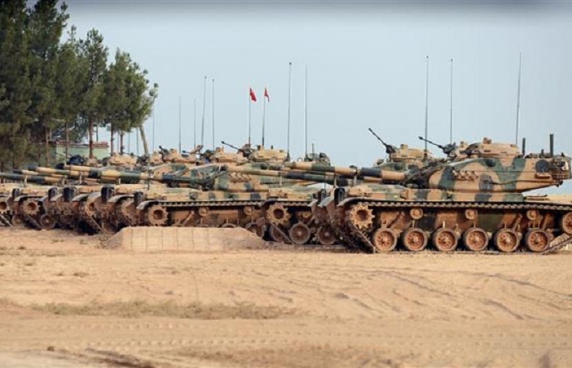 ترکی افواج نے بھاری اسلحہ شام کی سرحد پر منتقل کردیا