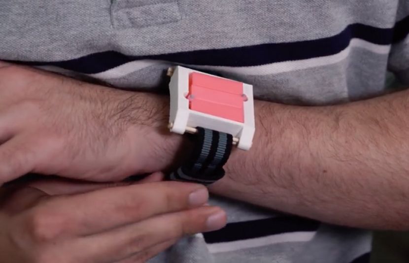 الرجی کے مریضوں کیلئے گھڑی نما ٹیکہ ایجاد