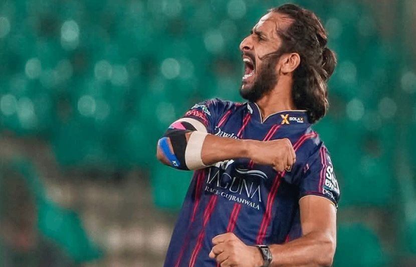 پاکستان سپر لیگ کی ٹیم کراچی کنگز کے فاسٹ بولر حسن علی نے پی ایس ایل میں اہم اعزاز اپنے نام کرلیا