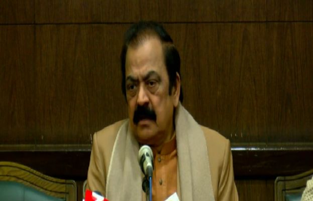 اب وقت آیا ہے کہ اسے وزیر اعظم ہاؤس سے گھسیٹ کر باہر نکالیں، رانا ثنا اللہ