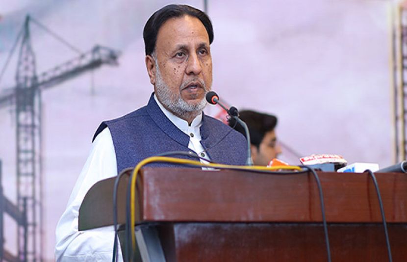 عدالت نے پی ٹی آئی کے سینئر رہنما میاں محمود الرشید کو مجموعی طور پر 33 سال قید اور 6 لاکھ روپے جرمانے کی سزا سنائی