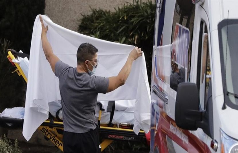 عالمی وبا کورونا وائرس سے دنیا بھر میں اموات میں اضافہ ہوریا ہے