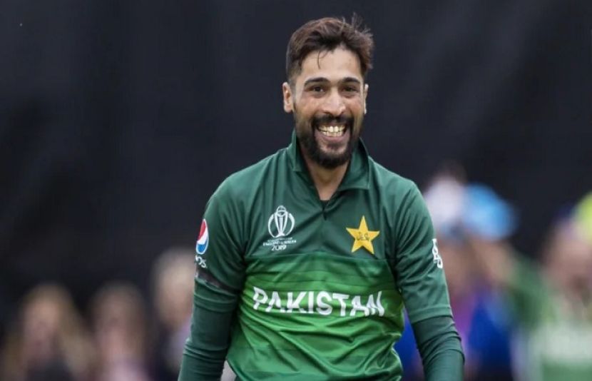 پاکستان کرکٹ ٹیم کے فاسٹ باؤلر محمد عامر