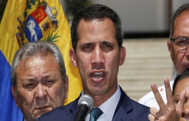 وینزویلا کے اپوزیشن لیڈر وین گواڈو، جنہوں نے از خود کو عبوری صدر نامزد کر دیا ہے۔ امریکہ گواڈو کی حمایت کرتا ہے جب کہ روس اپنے عہدے پر موجود صدر نکولس مدورو کے ساتھ کھڑا ہے۔ 4 فروری 2019