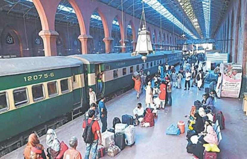 پاکستان ریلوے نے شہریوں کیلئے بڑی خوشخبری سنا دی