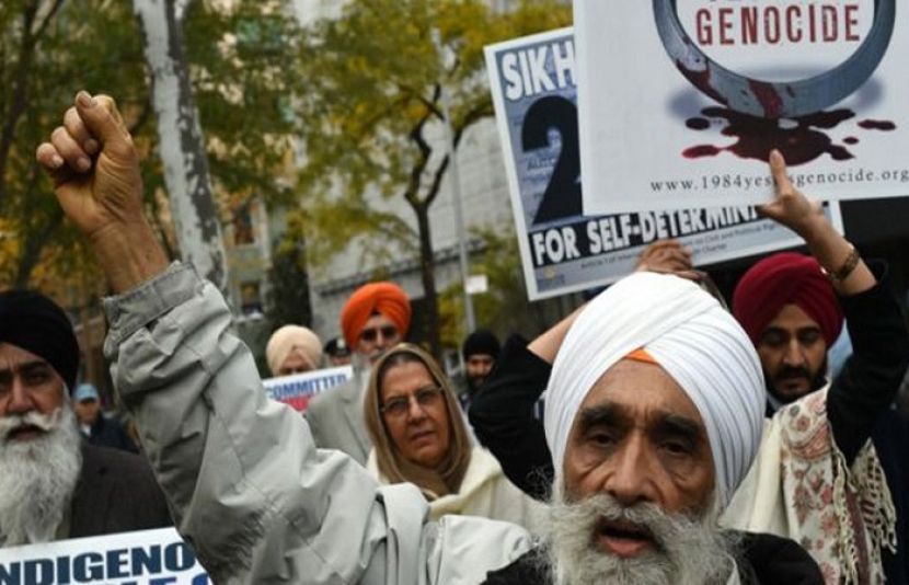اقلیتوں کے ساتھ نارواسلوک، نیویارک میں سکھوں نے ہندوستانی قونصل خانے کا گھیراؤ کر لیا 