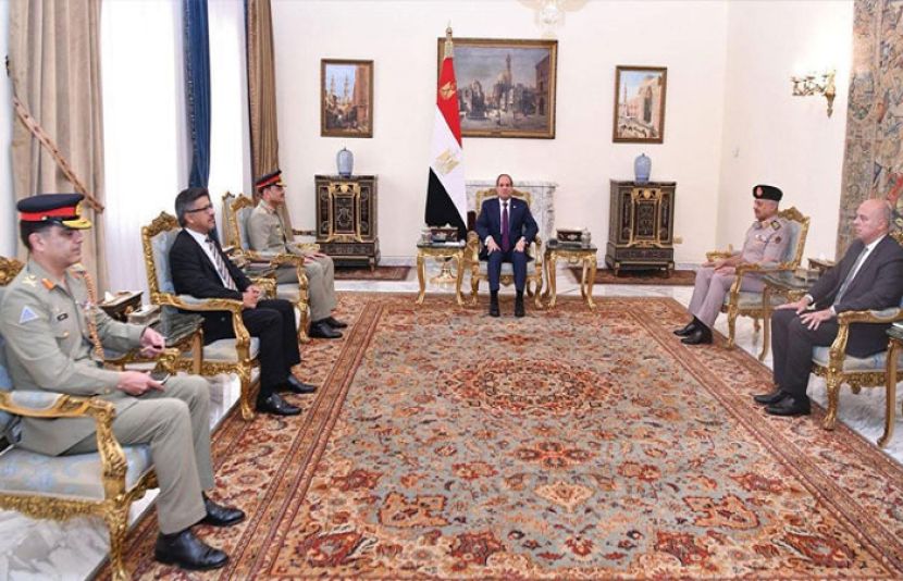 آرمی چیف کی مصری صدر سے ملاقات، دوطرفہ تعلقات پر تبادلہ خیال