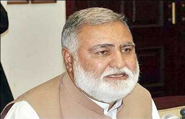 اپوزیشن کی رہبر کمیٹی کے کنوینیئر اکرم درانی