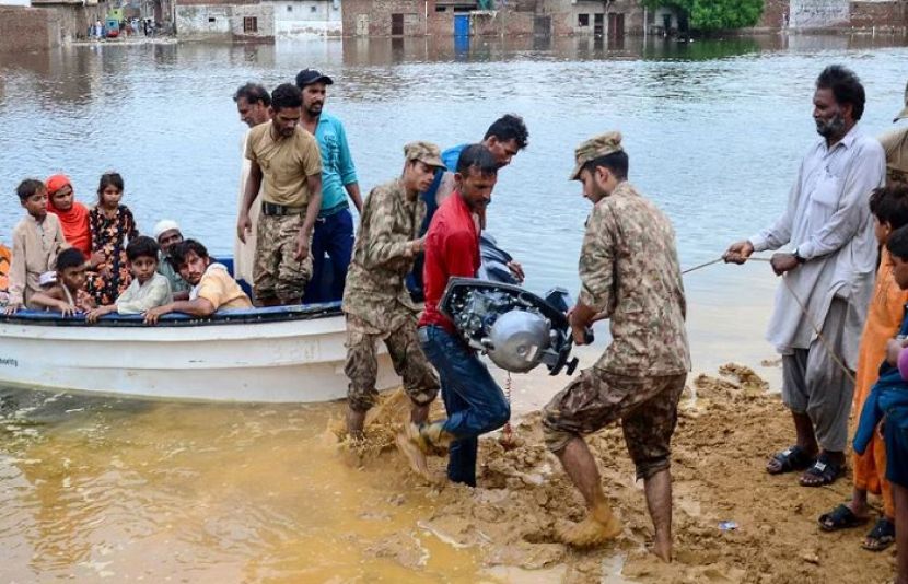 سیلاب متاثرہ علاقوں میں مسلح افواج کا ریلیف اینڈ ریسکیو آپریشن جاری