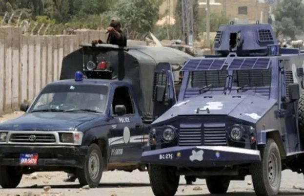 ایس پی زیارت کے مطابق پولیس اور دہشت گردوں کے درمیان گزشتہ رات سے شدید فائرنگ کا تبادلہ جاری رہا