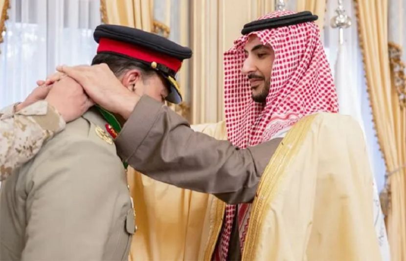 چیف آف ڈیفنس فورسز فیلڈ مارشل عاصم منیر کو سعودی عرب کا اعلیٰ ترین اعزاز کنگ عبدالعزیز میڈل عطا کیا گیا
