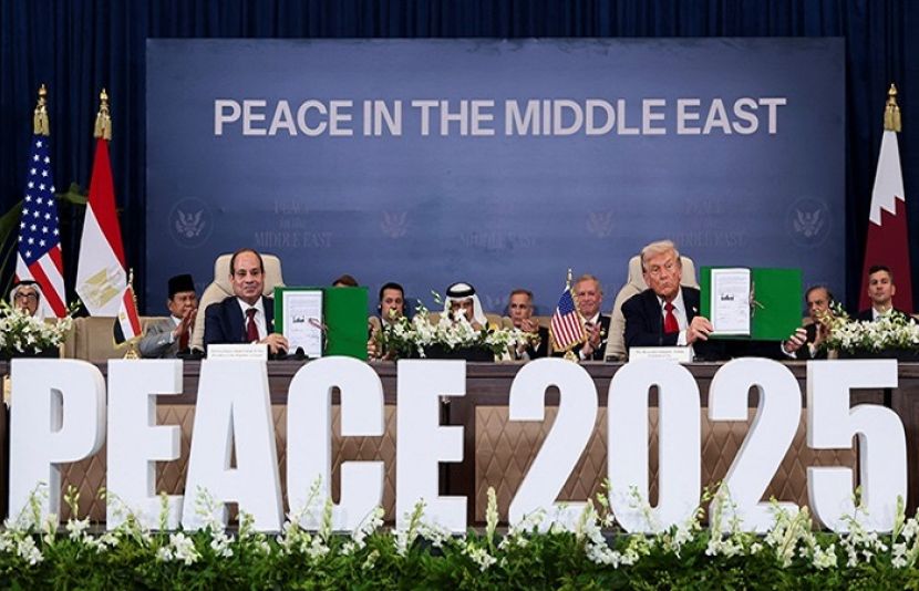 غزہ میں امن قائم کرنے کے لیے ثالث ممالک کا جنگ بندی معاہدے پر دستخط