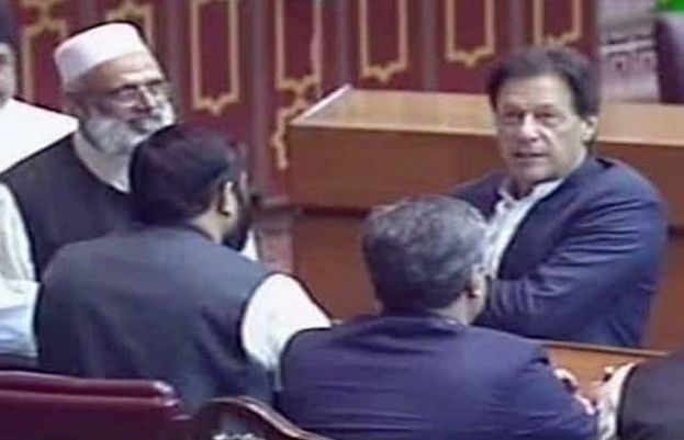 چیئرمین تحریک انصاف اور متوقع وزیراعظم عمران خان