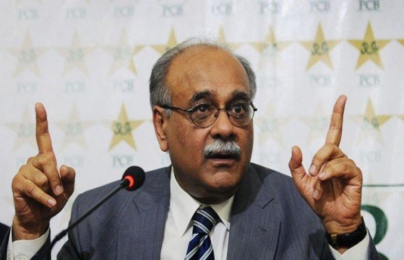 نجم سیٹھی بھی کرکٹ ٹیم کی کارکردگی پر پرس پڑے