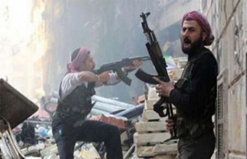 شام کے شہر ادلب میں دہشت گرد گروہوں میں جھڑپیں