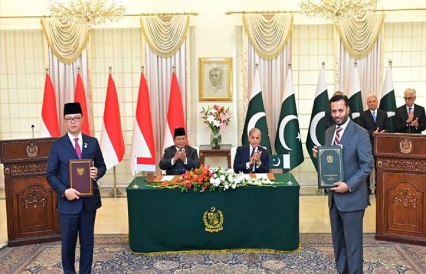 پاکستان اور انڈونیشیا کے درمیان دو طرفہ تعاون بڑھانے پر اتفاق، معاہدوں پر دستخط
