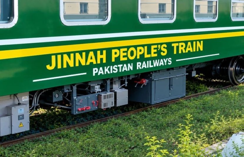 بلوچستان کے خصوصی تعاون سے کیرج فیکٹری میں جناح پیپلز ٹرین کی کوچز 4 ماہ کی ریکارڈ مدت میں تیار کر لی گئیں