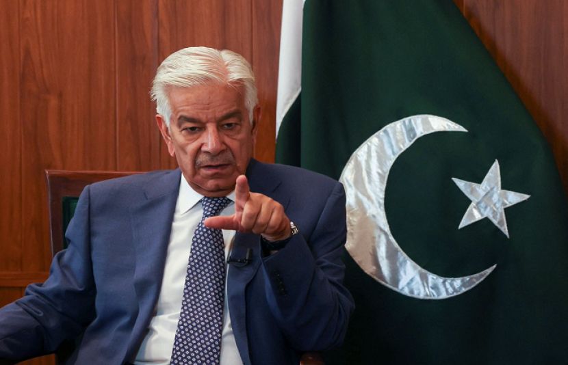 پاکستان کسی بھی بھارتی جارحیت کا فیصلہ کن جواب دینے کو تیار ہے: خواجہ آصف