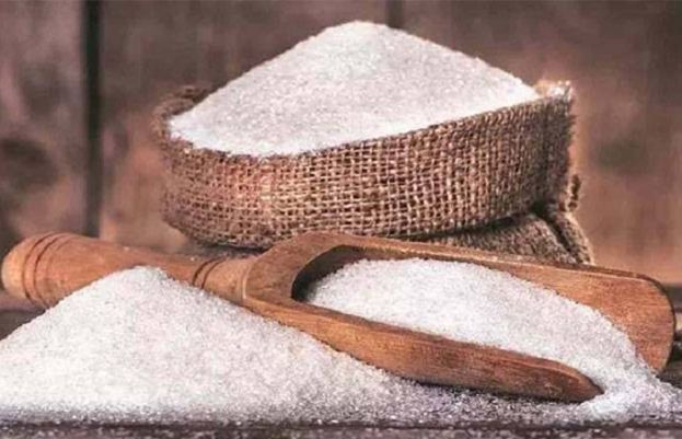 ملک بھر میں چینی کی قیمتوں میں مسلسل اضافے کے بعد حکومت نے اہم اقدام کرنے کا فیصلہ کر لیا ہے