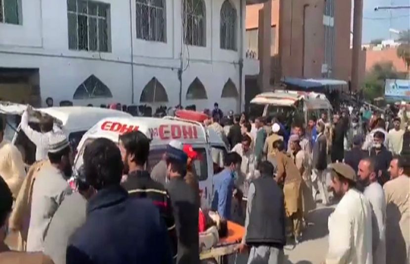 پشاور میں قصہ خوانی کی جامع مسجد میں خودکش دھماکا