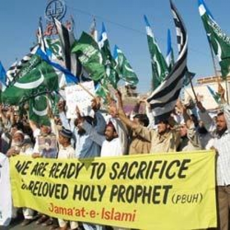 مردان:جماعت اسلامی کا گستاخانہ فلم کیخلاف احتجاجی مظاہرہ