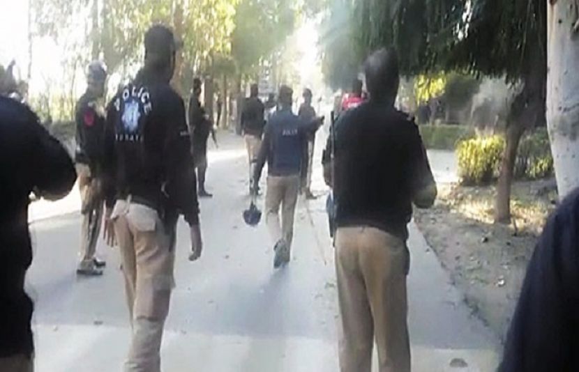 پنجاب یونیورسٹی: طلبہ تنظیموں میں تصادم، 24 گرفتار