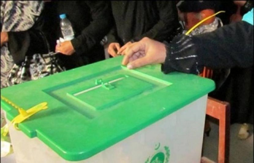 سندھ اسمبلی کے حلقہ پی ایس 11 میں ضمنی انتخاب کے لیے پولنگ جاری