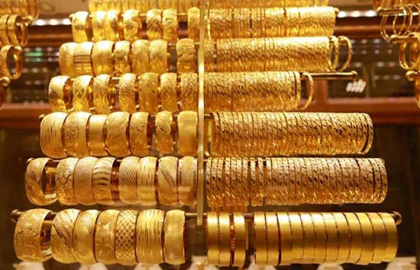 ملک بھر کی صرافہ مارکیٹوں میں سونے کی قیمت میں نمایاں کمی ریکارڈ کی گئی ہے