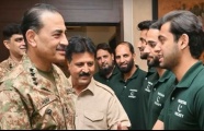 پاکستان ہاکی ٹیم پر قوم کو بے پناہ فخر ہے، آرمی چیف کی کھلاڑیوں سے ملاقات